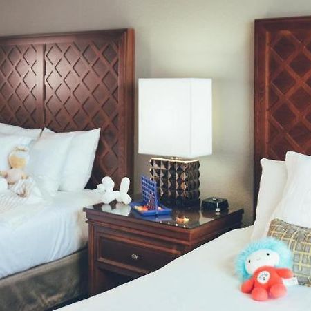 Holiday Inn Vacations At Orange Lake Resort East Village Four Corners Exteriör bild